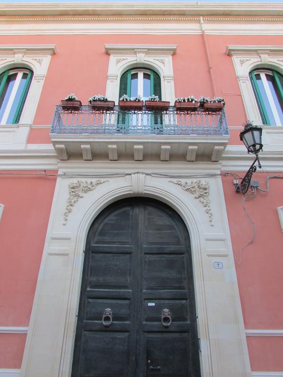 Palazzo De Giorgi B&B Lecce Exterior foto